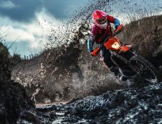 开云体育入口-杜兰特化身技术手册，中投封喉撕裂防线，76人险胜猛龙全程解析