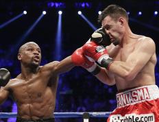 开云体育官方网站-锈迹王朝，当35岁的阿圭罗在2034年扛起全队