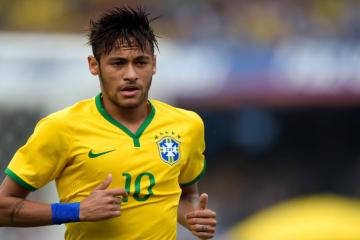 开云体育app-绿茵上的独舞者，当奥斯梅恩以一己之力改写了贝蒂斯与曼联的战争剧本