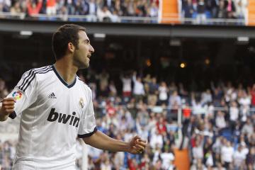 开云下载-韩国队无情碾压印尼队，黄鸭组合将荣耀推上新高度