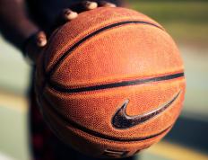 开云平台-剑锋淬火于绝境！曼城新铁翼阿什拉夫，一瞬惊艳定乾坤