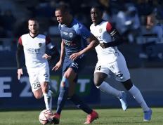 开云APP-亚眠客场惨败，保级形势岌岌可危