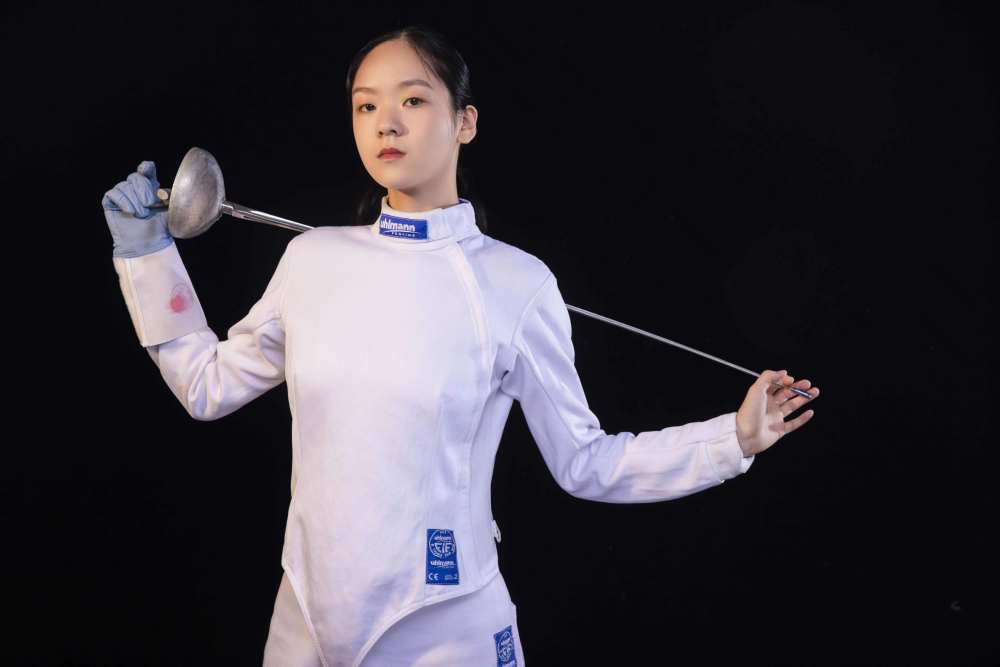 开云体育-法国击剑运动员夺冠喜讯传来