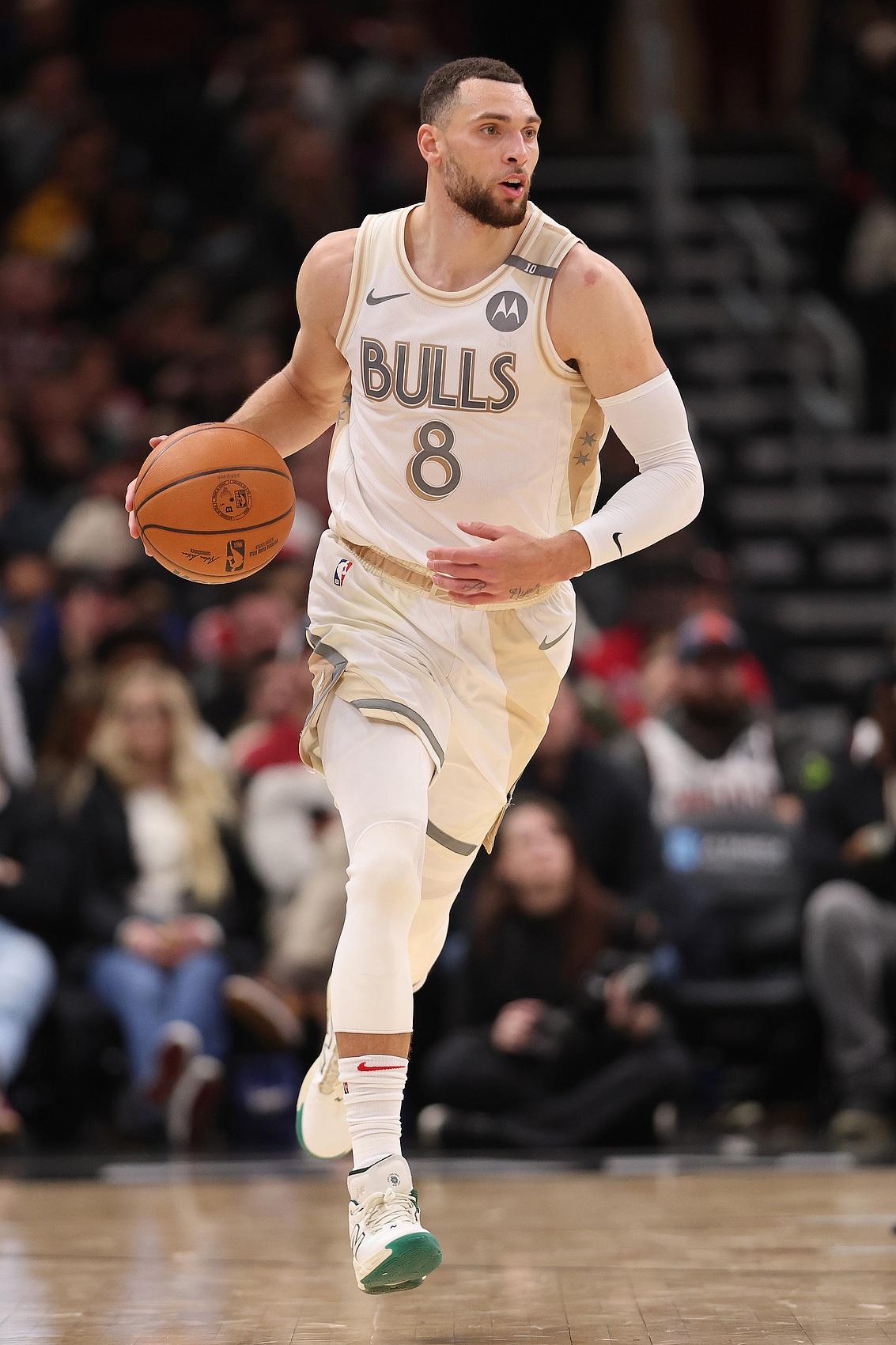 开云下载-公牛惨败骑士，拉文单场获25+得分