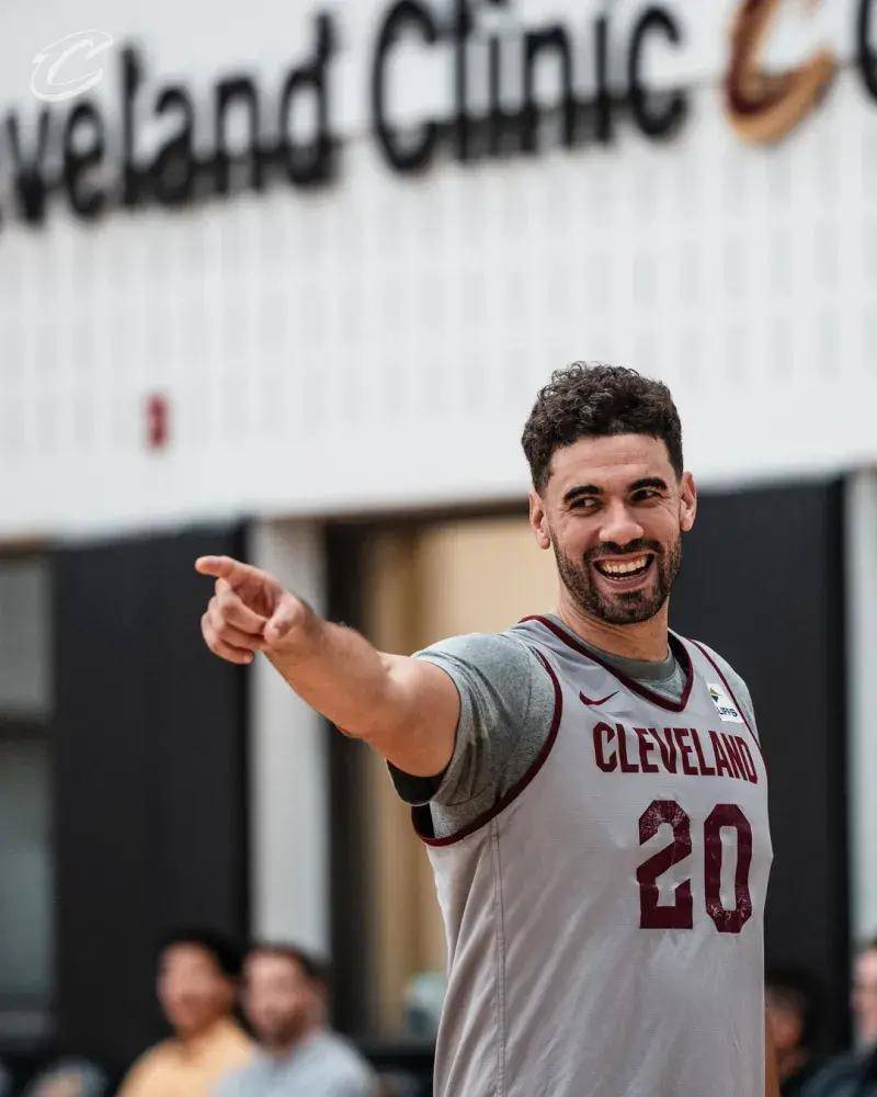 开云体育app-骑士队主场告负,积极备战下一场比赛的简单介绍