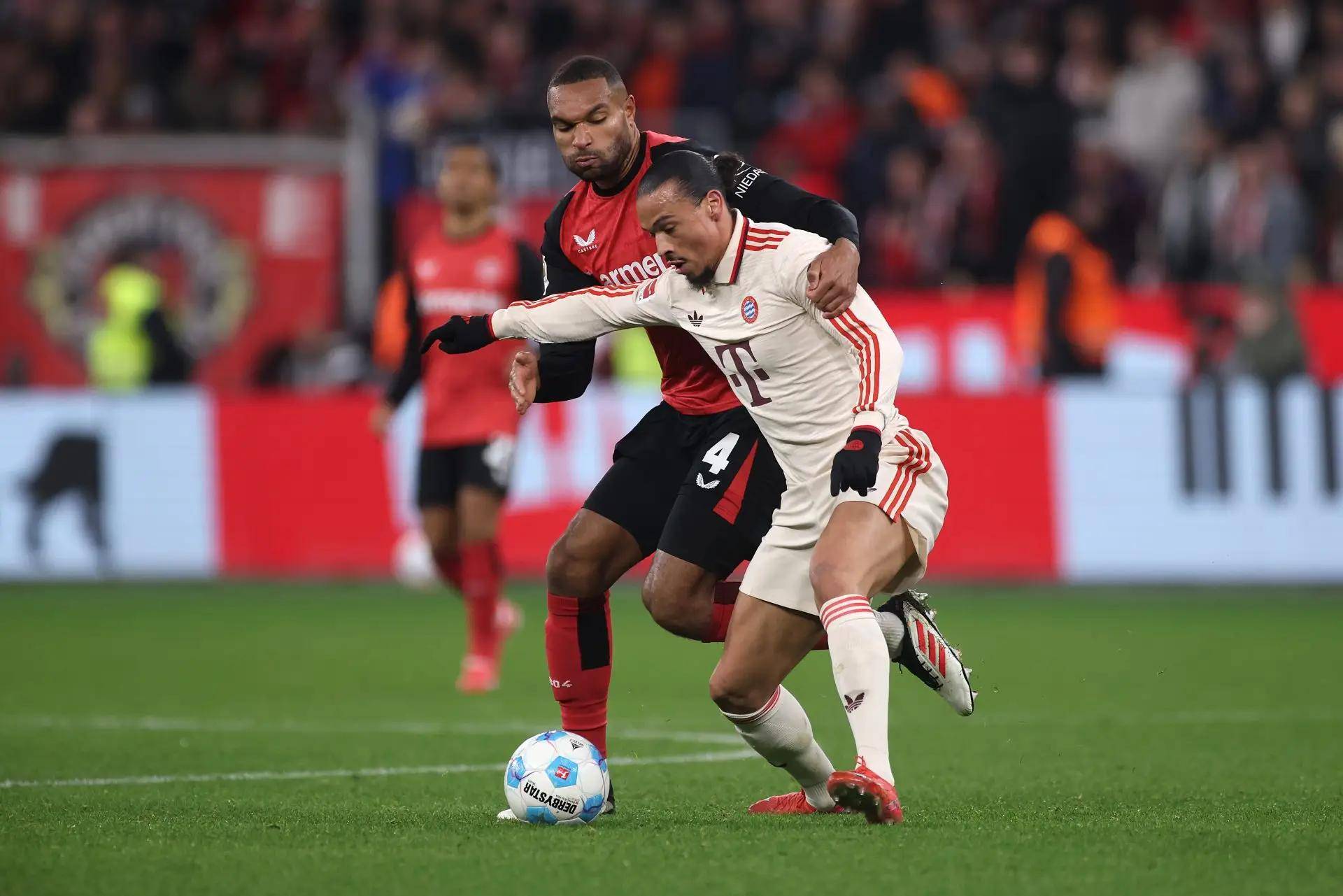 开云体育在线-斯洛伐克队球员个人技术突破，带动球队晋级