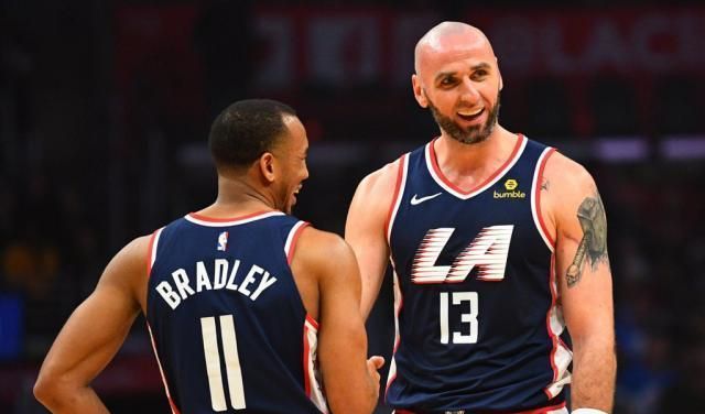 开云体育登录-波兰男篮完胜黄蜂，波特关键制胜