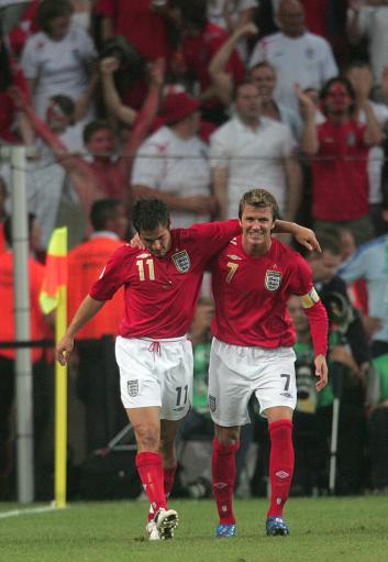 开云体育app-英格兰队碾压瑞典队,马龙高光表现的简单介绍